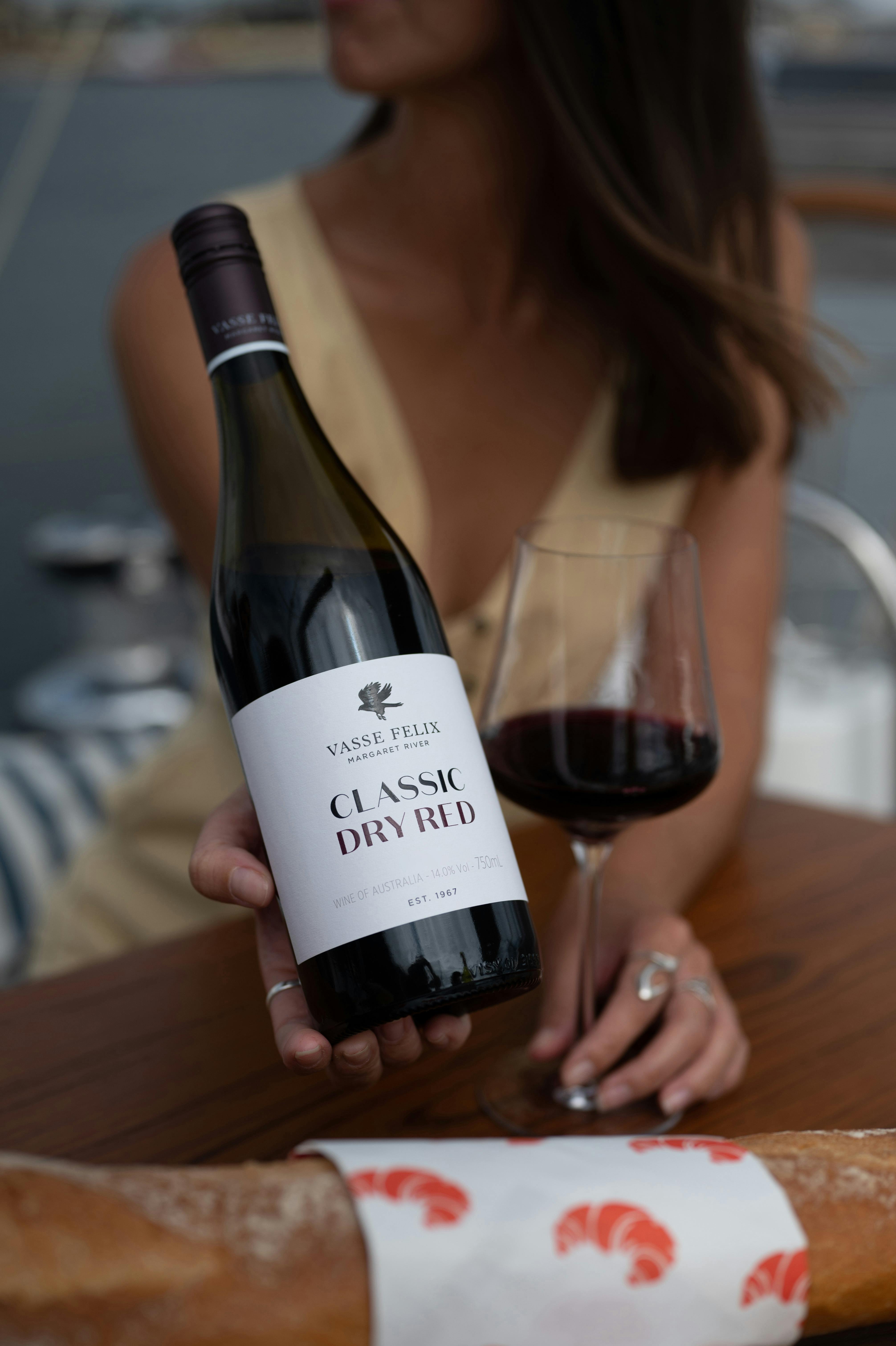 Classic Dry Red NV no varietal