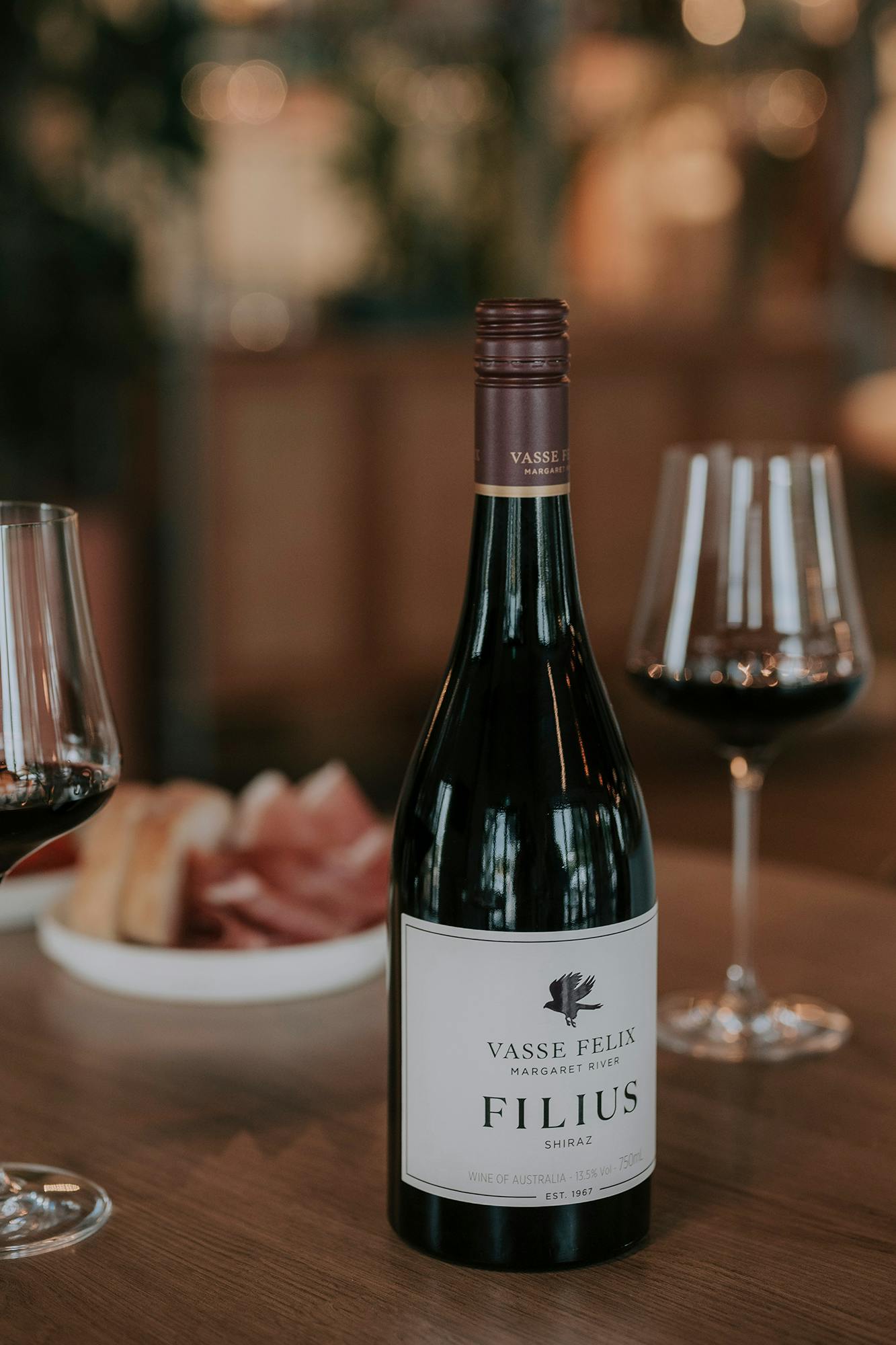 23 Filius Shiraz hero